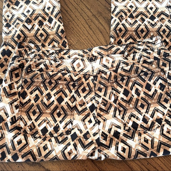 Ruby Rd Tribe Vibes Ombré Tribal Pattern Pants - Picture 4 of 9